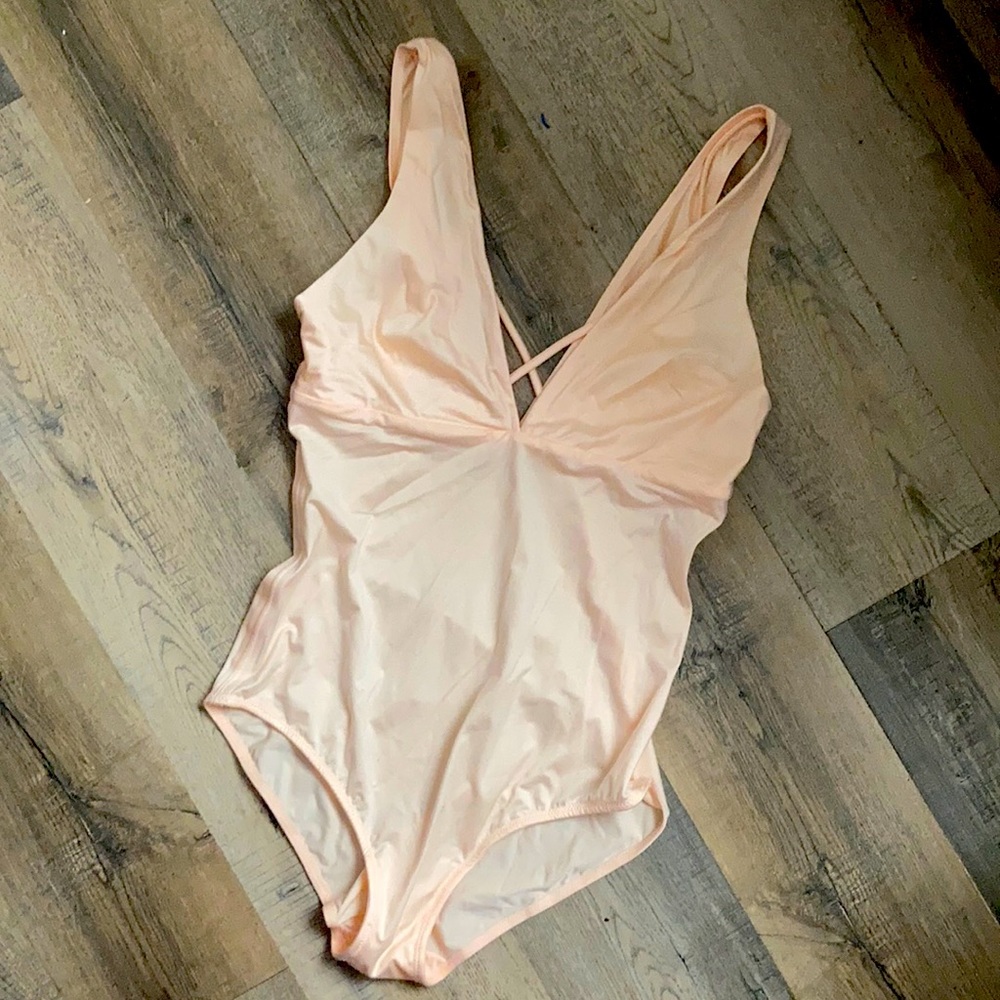 Brand New Aerie peach bodysuit